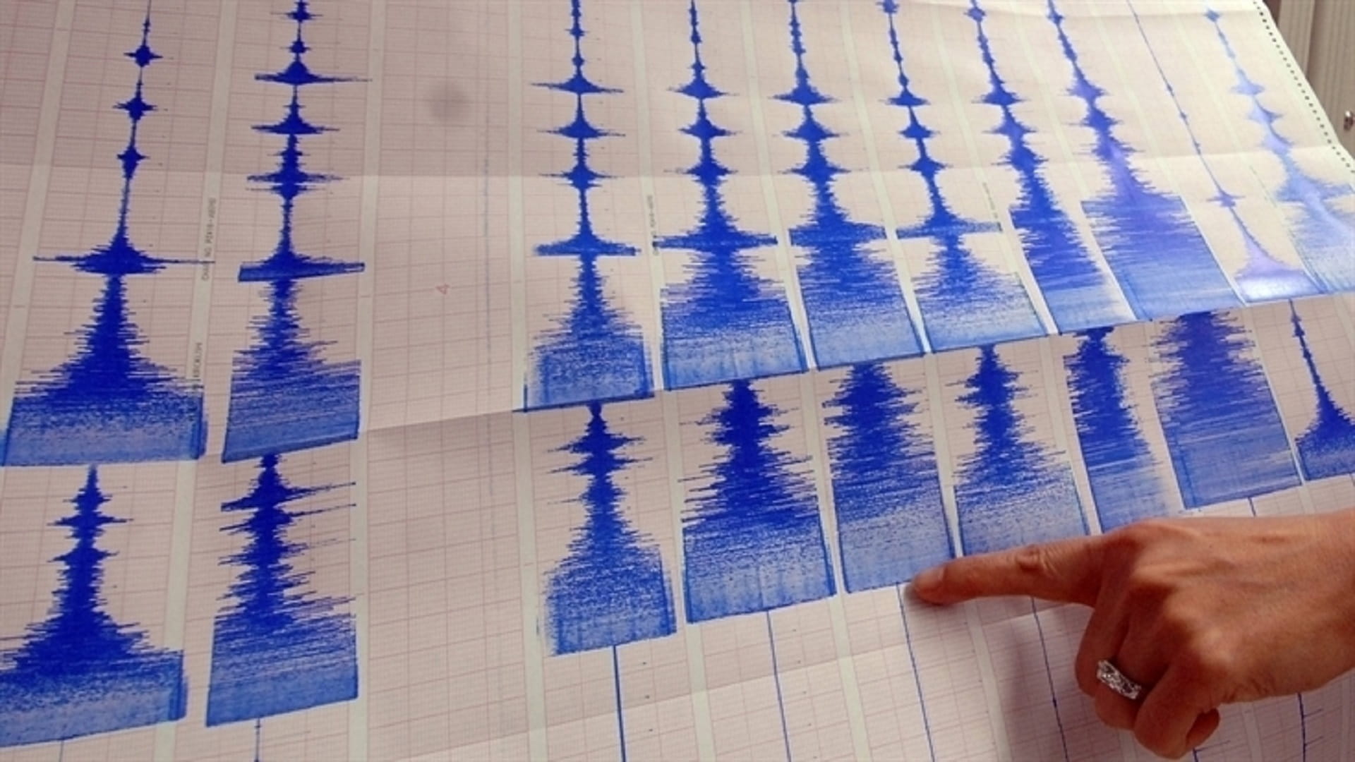 Magnitude 6.5 earthquake strikes Alaska Peninsula