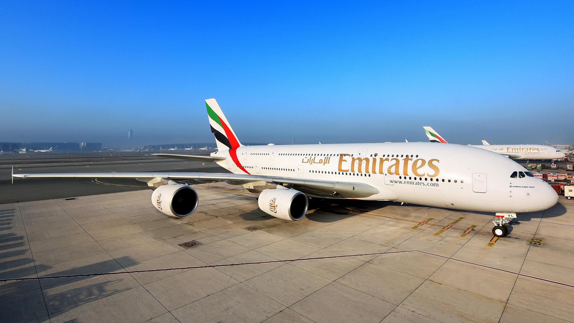 emirates-to-operate-one-off-a380-to-bahrain-for-49th-national-day