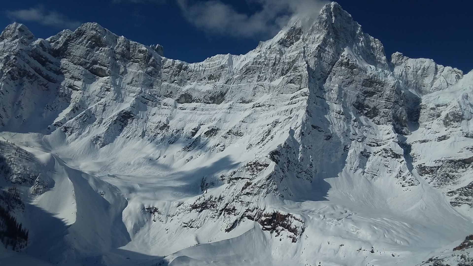 8 killed in two days after third deadly avalanche hits Austria